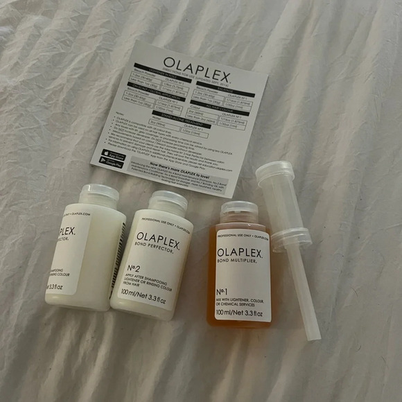 OLAPLEX Traveling Stylist Kit - Picture 5 of 9